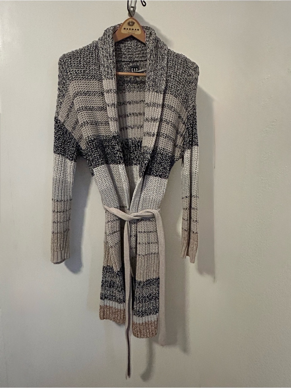 GAP Striped Belted Cardigan in Cream, Gray, Tan